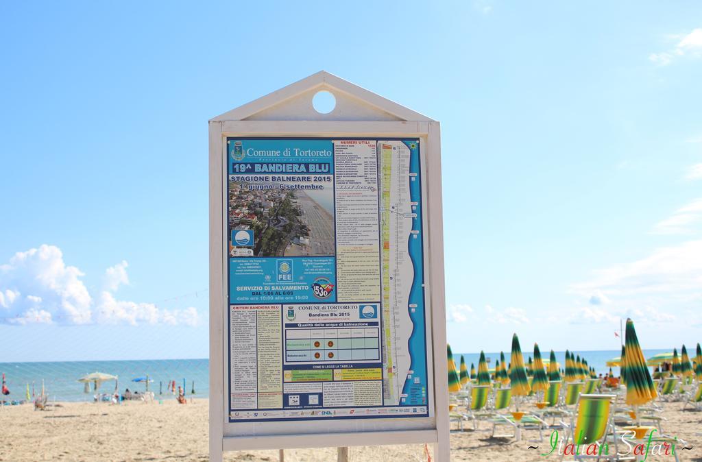 Verde Mare "Appartamenti Per Vacanze" Tortoreto ภายนอก รูปภาพ