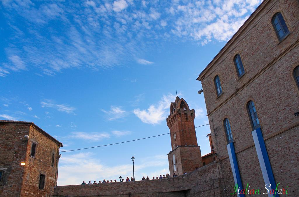 Verde Mare "Appartamenti Per Vacanze" Tortoreto ภายนอก รูปภาพ