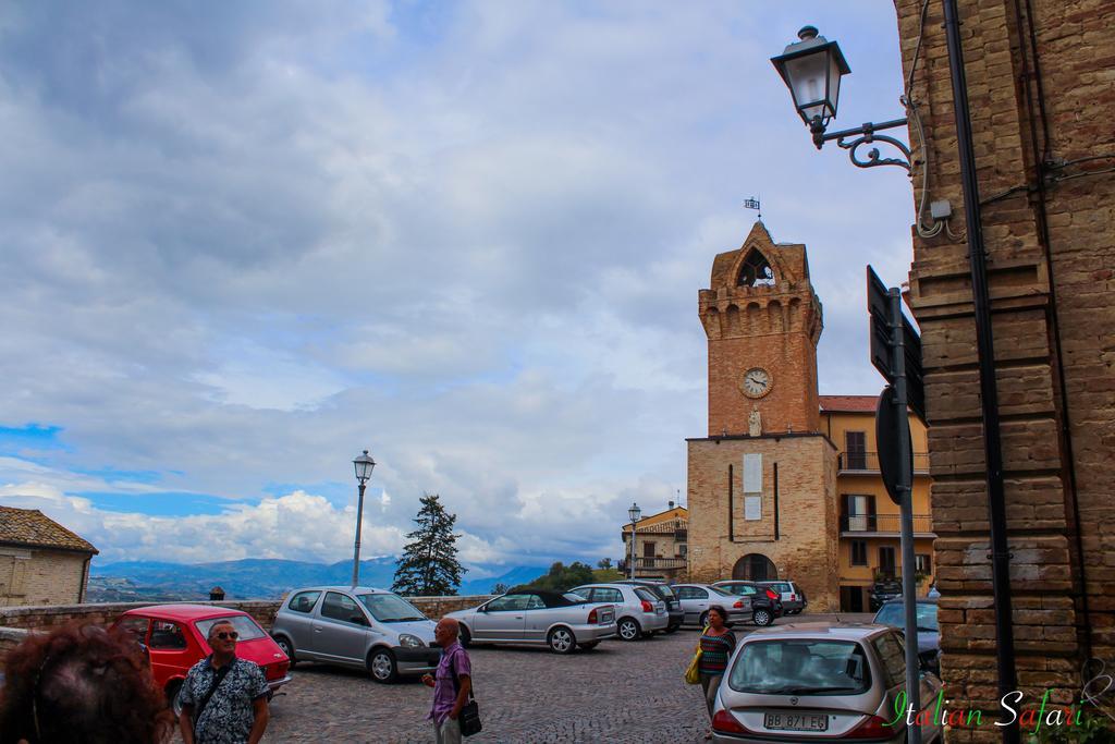 Verde Mare "Appartamenti Per Vacanze" Tortoreto ภายนอก รูปภาพ