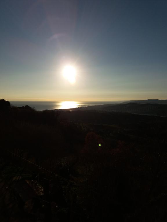Verde Mare "Appartamenti Per Vacanze" Tortoreto ภายนอก รูปภาพ